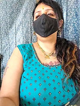 cute-tanvi online show from 03/13/25, 08:48