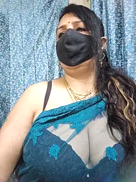 cute-tanvi online show from 03/18/25, 11:53