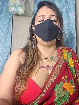 cute-tanvi online show from 11/18/25, 01:33