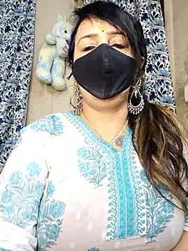 cute-tanvi online show from 01/13/26, 01:11