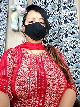 cute-tanvi online show from 02/11/26, 01:10