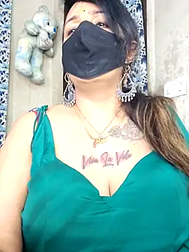 cute-tanvi online show from 03/21/26, 08:52