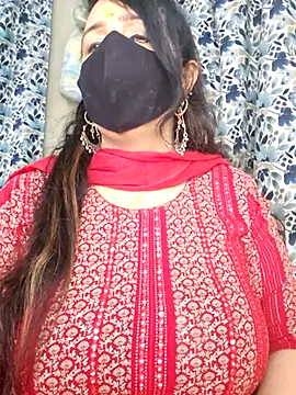 cute-tanvi online show from 04/17/26, 01:19