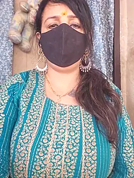 cute-tanvi online show from 04/21/26, 01:42