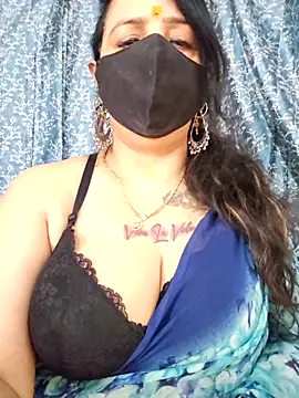 cute-tanvi online show from 04/24/26, 12:46