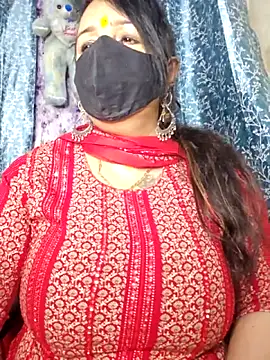 cute-tanvi online show from 04/26/26, 11:35