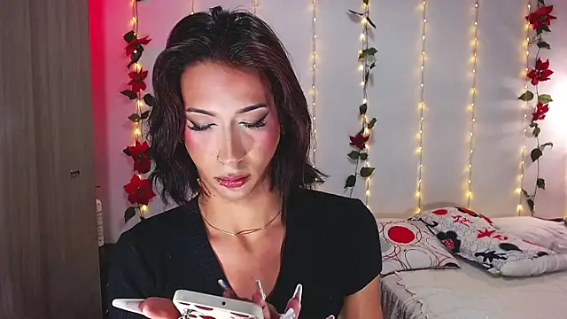 Snapshot of Kenisha_Sweet chatting on 01/11/25, 02:47 Kenisha Sweet online show from 01/11/25, 02:47