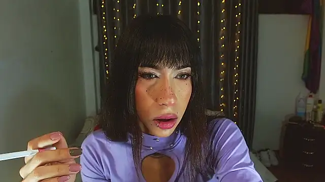 Kenisha Sweet online show from 03/18/26, 12:03