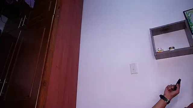 Snapshot of rousse_coup chatting on 02/23/25, 07:17 rousse coup online show from 02/23/25, 07:17