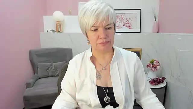 CarmenSoft online show from 12/16/24, 02:57