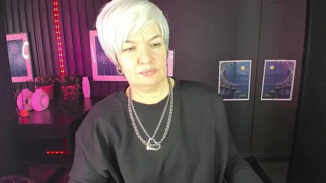 CarmenSoft online show from 01/04/25, 02:46