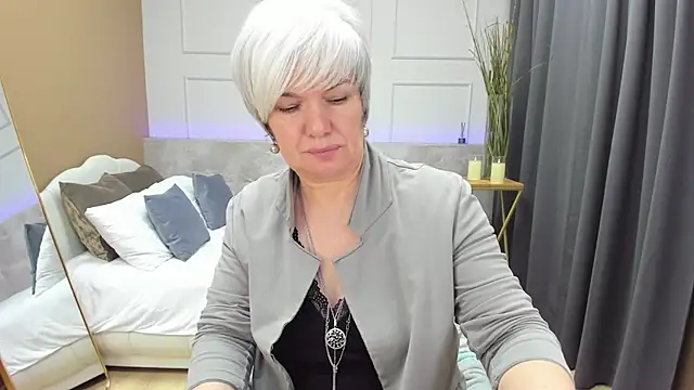 CarmenSoft online show from 01/25/25, 02:58