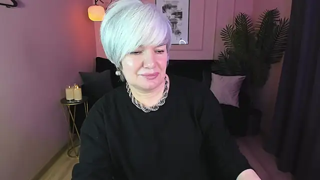 CarmenSoft online show from 02/08/25, 09:04