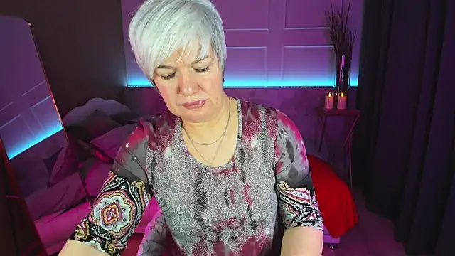 CarmenSoft online show from 02/18/25, 02:59