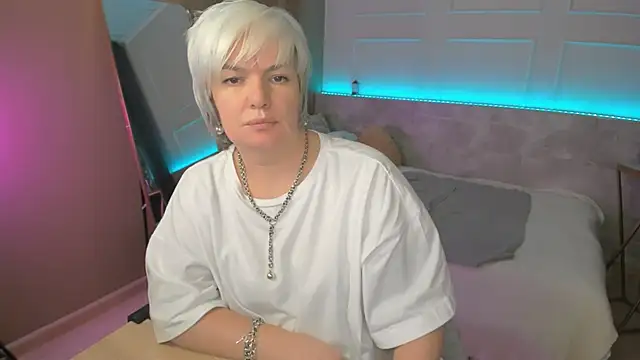 CarmenSoft online show from 06/03/26, 09:01