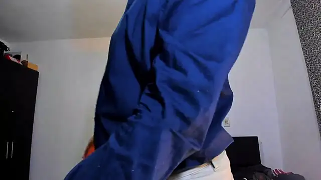 ares sexxx online show from 03/15/26, 07:53