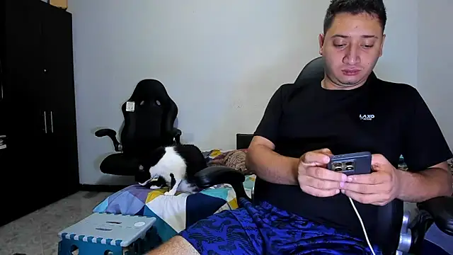 ares sexxx online show from 04/10/26, 11:26