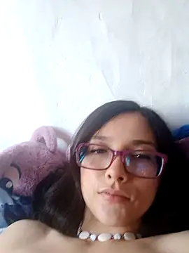 Perladulce online show from 03/28/26, 01:43