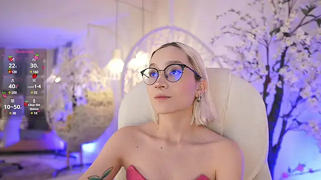 DalahiaRush online show from 02/12/25, 11:40