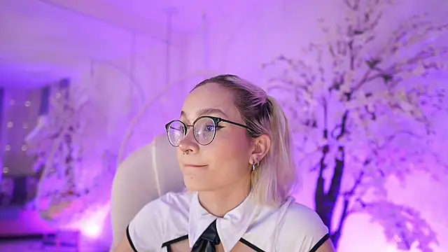 DalahiaRush online show from 02/26/25, 11:30