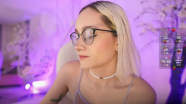 DalahiaRush online show from 03/10/25, 11:32