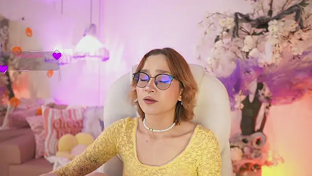 DalahiaRush online show from 10/25/25, 06:57