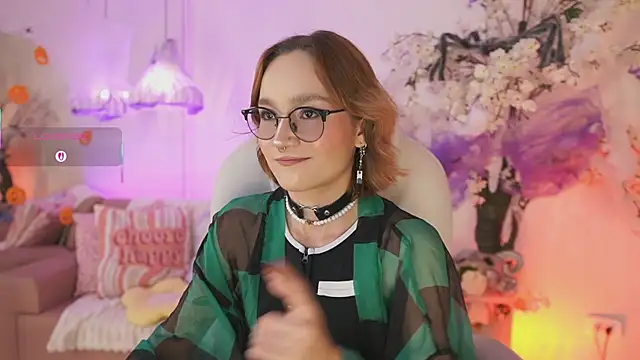 DalahiaRush online show from 10/29/25, 07:04