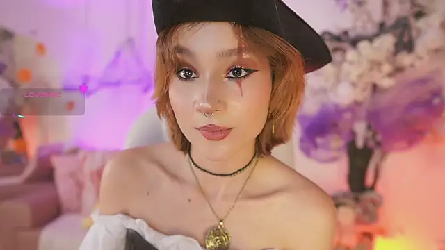 DalahiaRush online show from 10/31/25, 06:53