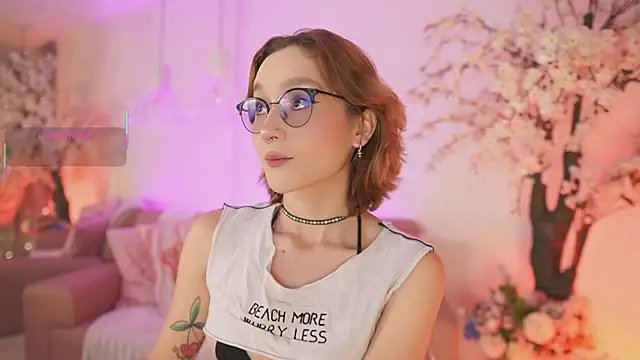 DalahiaRush online show from 11/12/25, 06:52