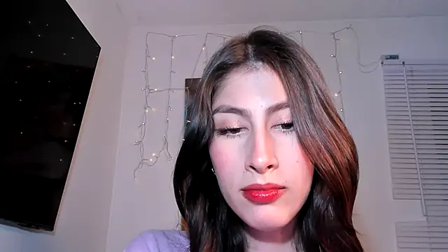Snapshot of valeria_gonzales_ chatting on 01/16/25, 04:07 valeria gonzales online show from 01/16/25, 04:07