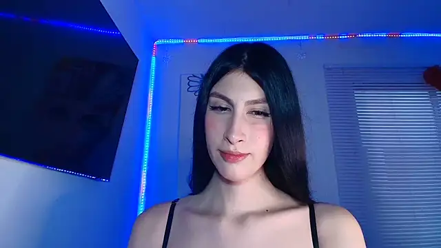 valeria gonzales  online show from 11/23/25, 07:57