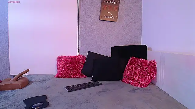 Snapshot of Daia_Ashanti chatting on 02/05/25, 01:47 Daia Ashanti online show from 02/05/25, 01:47