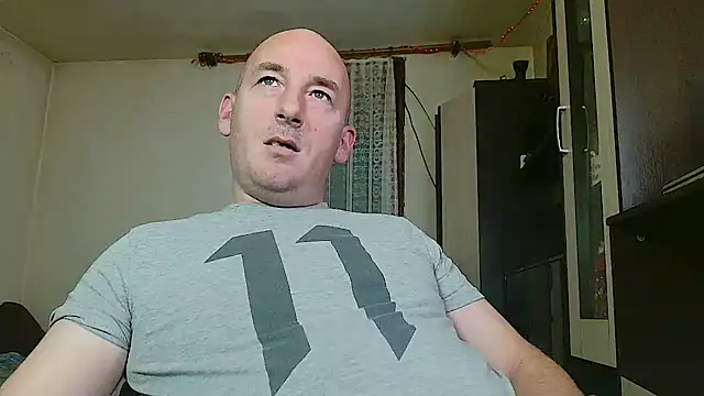 Johan   Barker online show from 12/29/24, 04:30