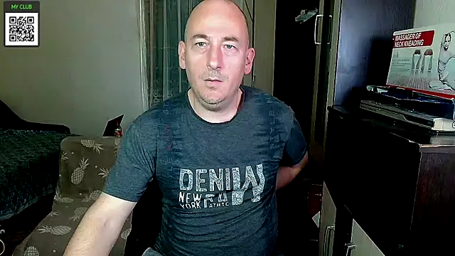 Johan   Barker online show from 02/01/25, 01:09