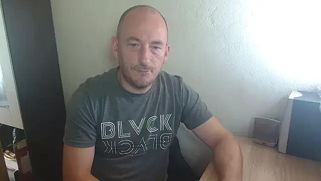 Johan   Barker online show from 09/30/25, 10:42