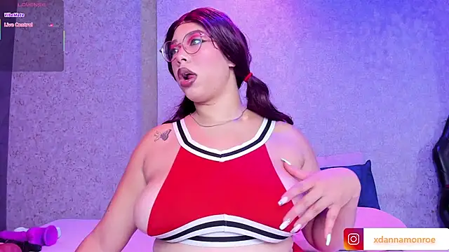 DanniaMonroee online show from 10/09/25, 11:41