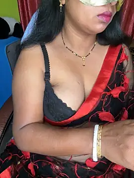 Snapshot of Anushka_21 chatting on 05/04/26, 02:40 Anushka 21 online show from 05/04/26, 02:40