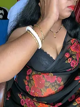 Snapshot of Anushka_21 chatting on 05/07/26, 07:58 Anushka 21 online show from 05/07/26, 07:58