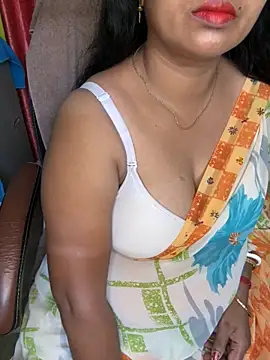 Snapshot of Anushka_21 chatting on 05/19/26, 05:25 Anushka 21 online show from 05/19/26, 05:25
