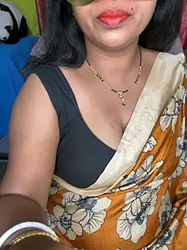 Snapshot of Anushka_21 chatting on 05/21/26, 03:13 Anushka 21 online show from 05/21/26, 03:13