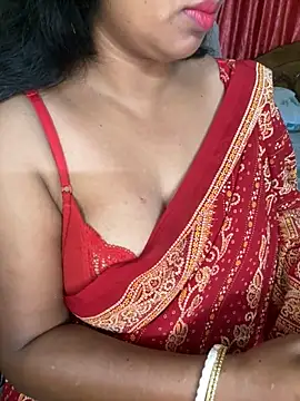 Snapshot of Anushka_21 chatting on 06/02/26, 01:29 Anushka 21 online show from 06/02/26, 01:29