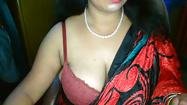 Snapshot of Anushka_21 chatting on 07/06/26, 01:02 Anushka 21 online show from 07/06/26, 01:02
