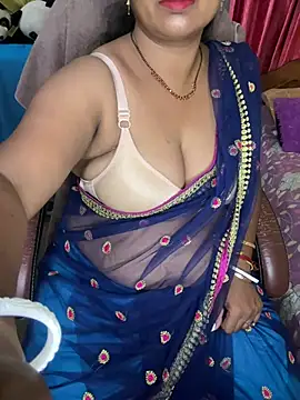 Snapshot of Anushka_21 chatting on 07/26/26, 01:03 Anushka 21 online show from 07/26/26, 01:03