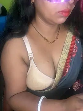Snapshot of Anushka_21 chatting on 08/02/26, 03:38 Anushka 21 online show from 08/02/26, 03:38