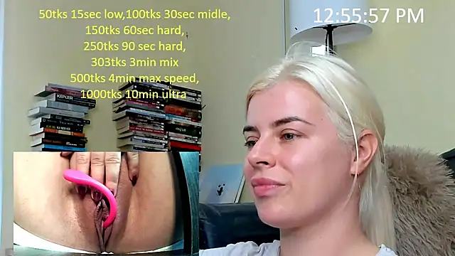 queenofthenighttt online show from 11/25/25, 11:54