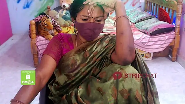 Snapshot of Novapol chatting on 12/08/24, 04:04 Novapol online show from 12/08/24, 04:04