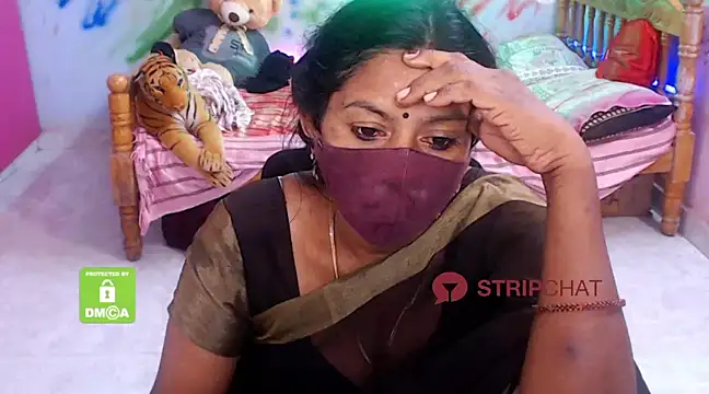 Snapshot of Novapol chatting on 12/10/24, 05:55 Novapol online show from 12/10/24, 05:55