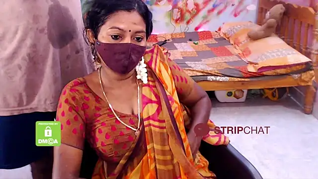 Snapshot of Novapol chatting on 03/12/25, 06:11 Novapol online show from 03/12/25, 06:11