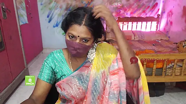 Snapshot of Novapol chatting on 10/04/25, 02:31 Novapol online show from 10/04/25, 02:31