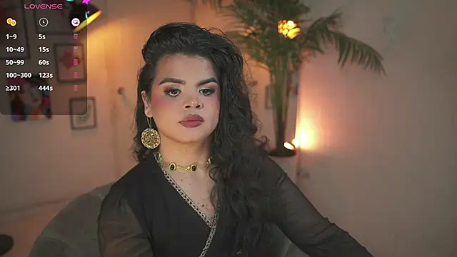 Snapshot of artechloe chatting on 01/09/26, 10:44 artechloe online show from 01/09/26, 10:44